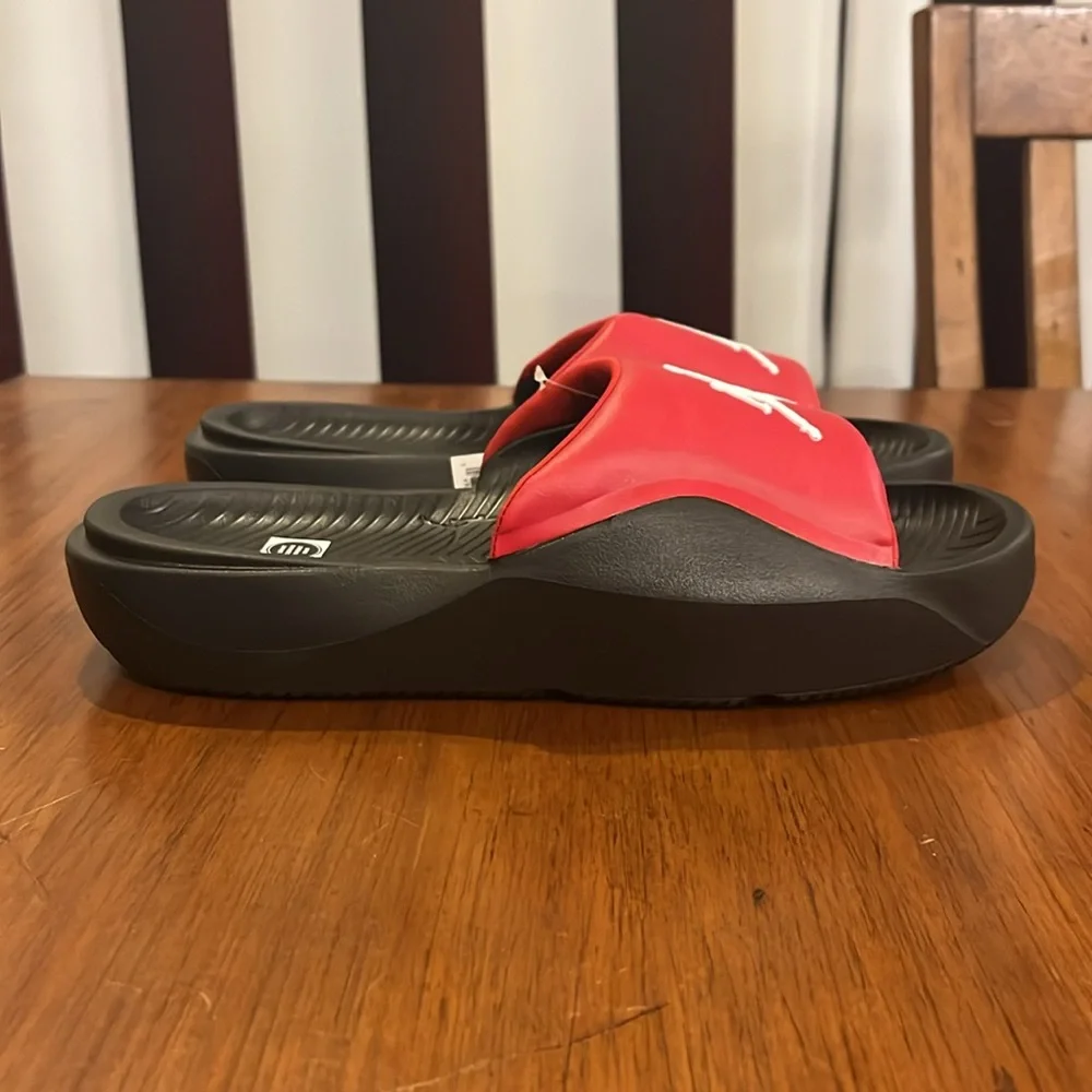 Nike Jordan Franchise Slides Sandals Shoes new HF3263 600 red black Men’s Size 8